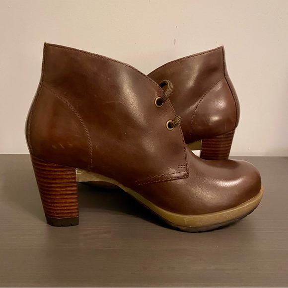 Dr. Martens Viviana Heeled Ankle Boots Lace Up Leather Brown Shoes US 8 - Picture 1 of 15